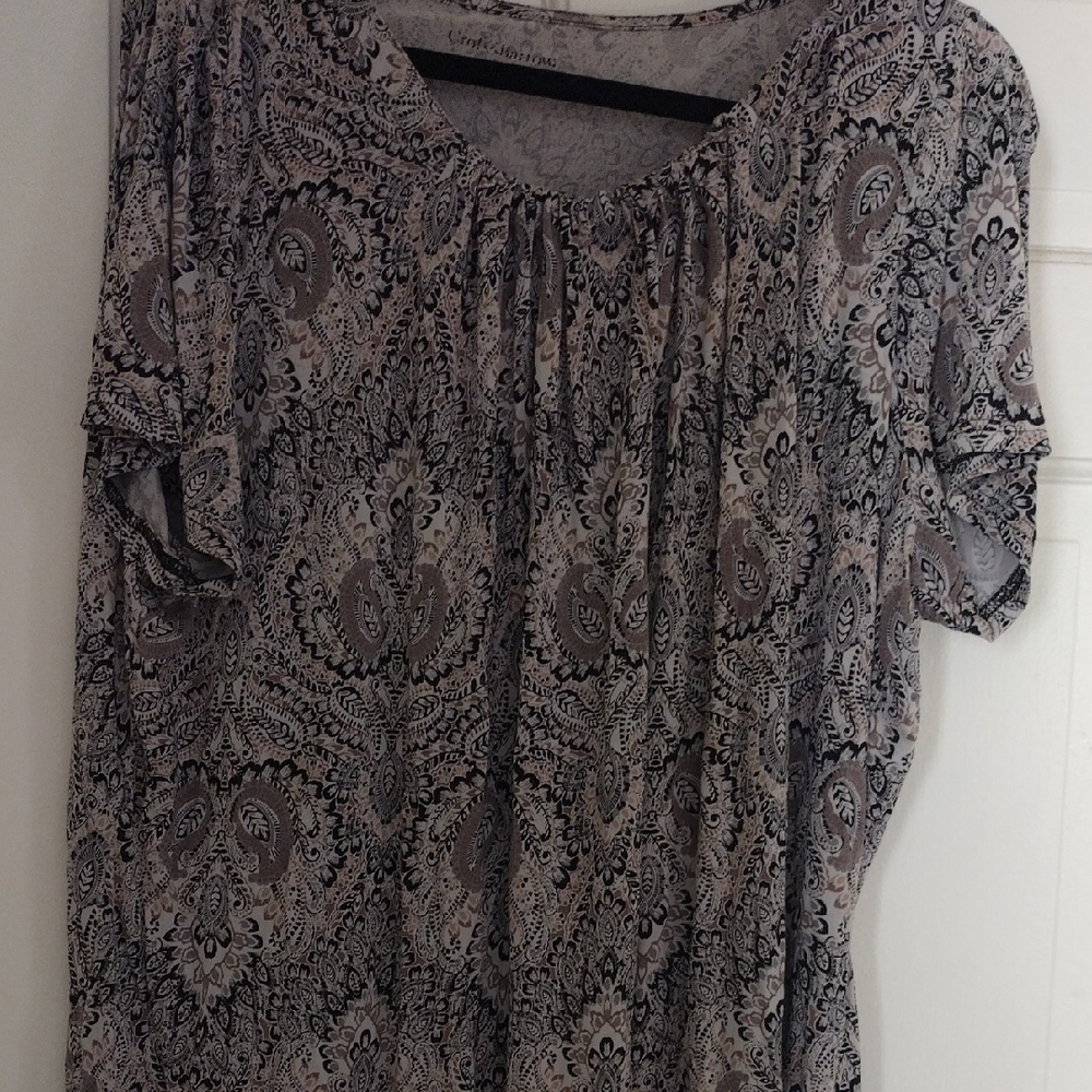 Elegant Paisley Print Top